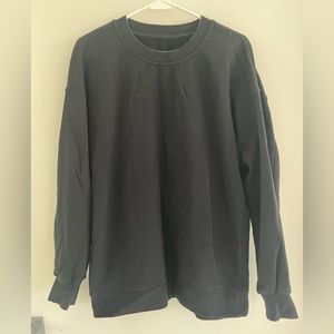 Lululemon Perfectly Oversized Crew, Black, Size 6